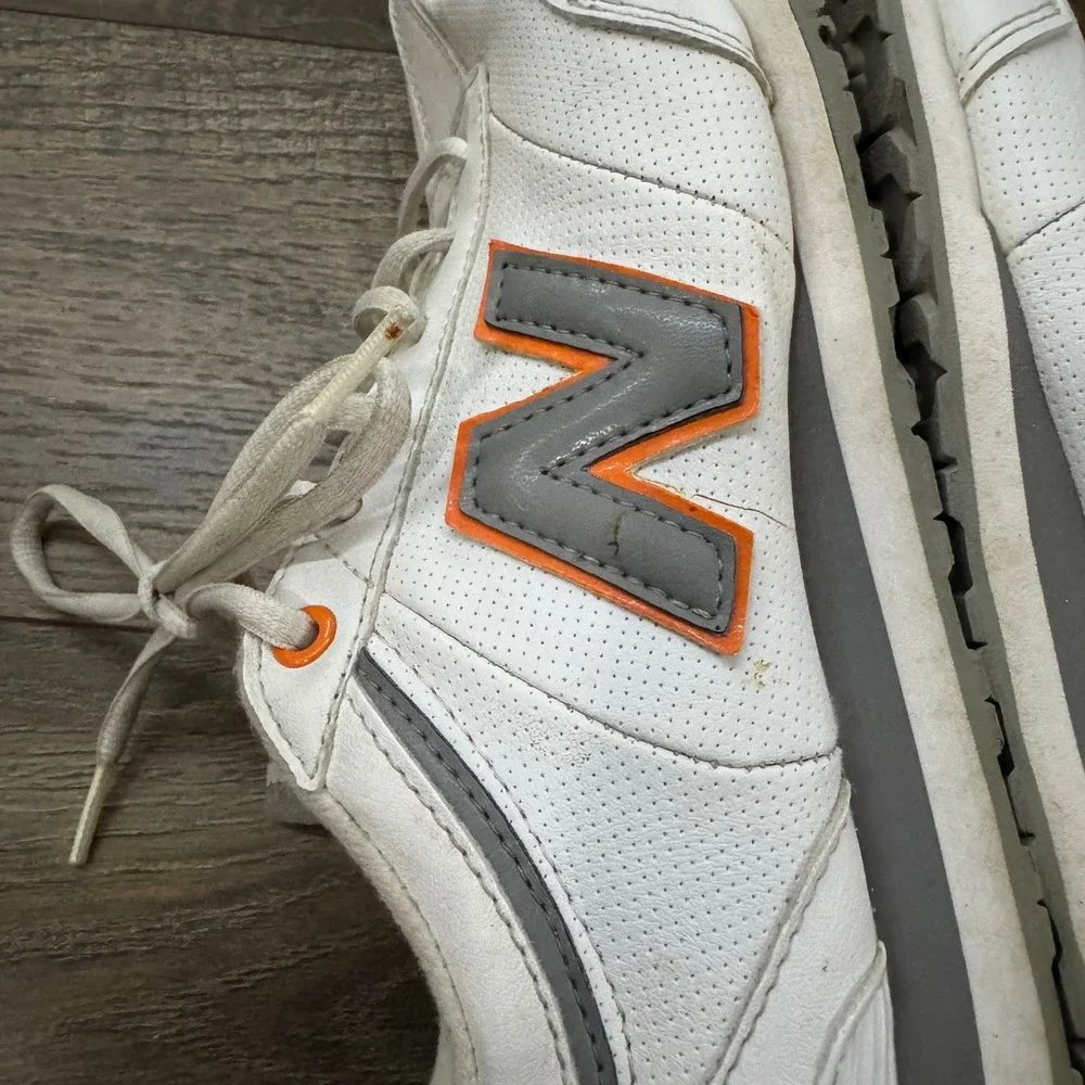 New Balance 556 Golf Shoes White Gray Orange Leather Spikeless Men's 9 NBG556WGO